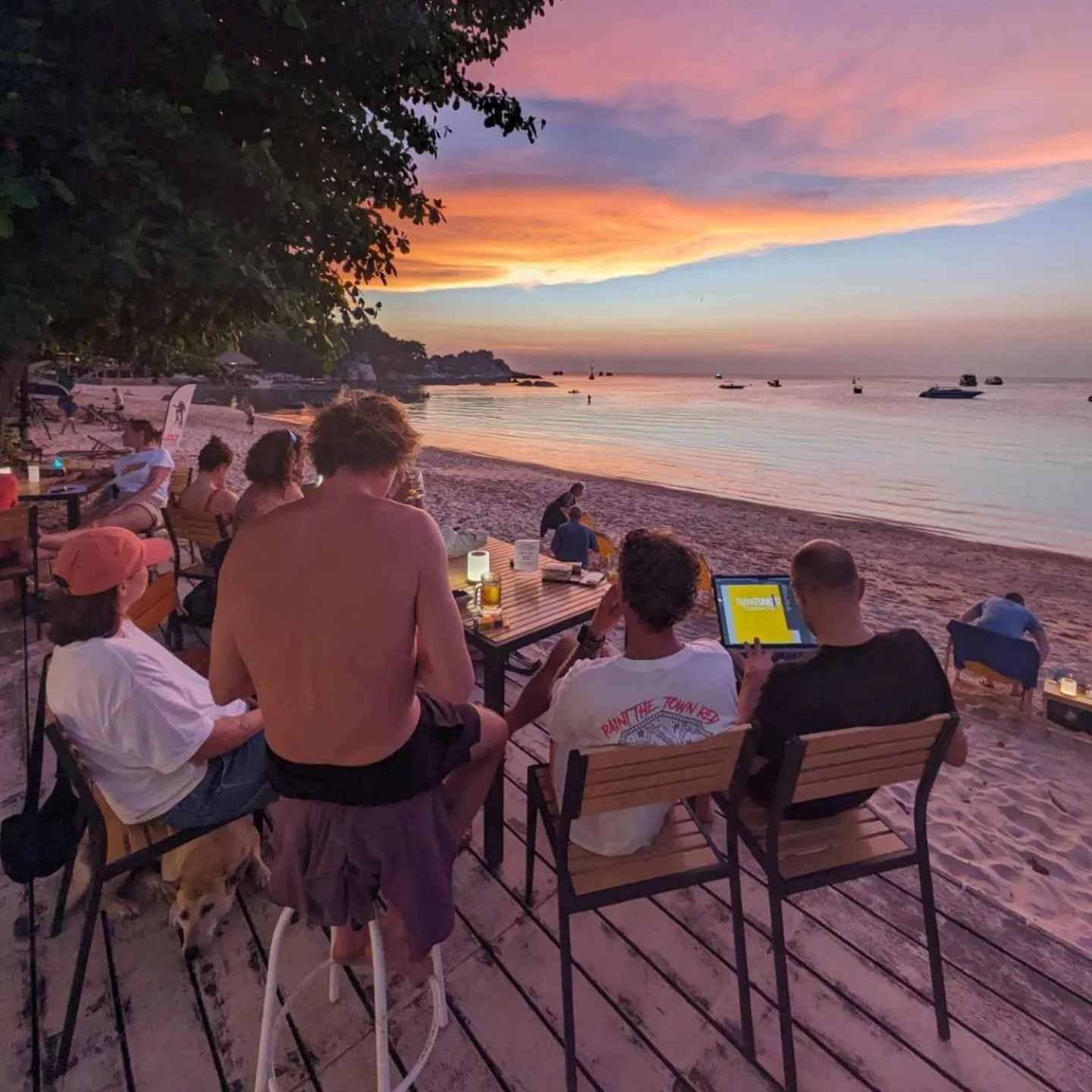 Goodtime Utopia Guesthouse Ko Tao Bagian luar foto