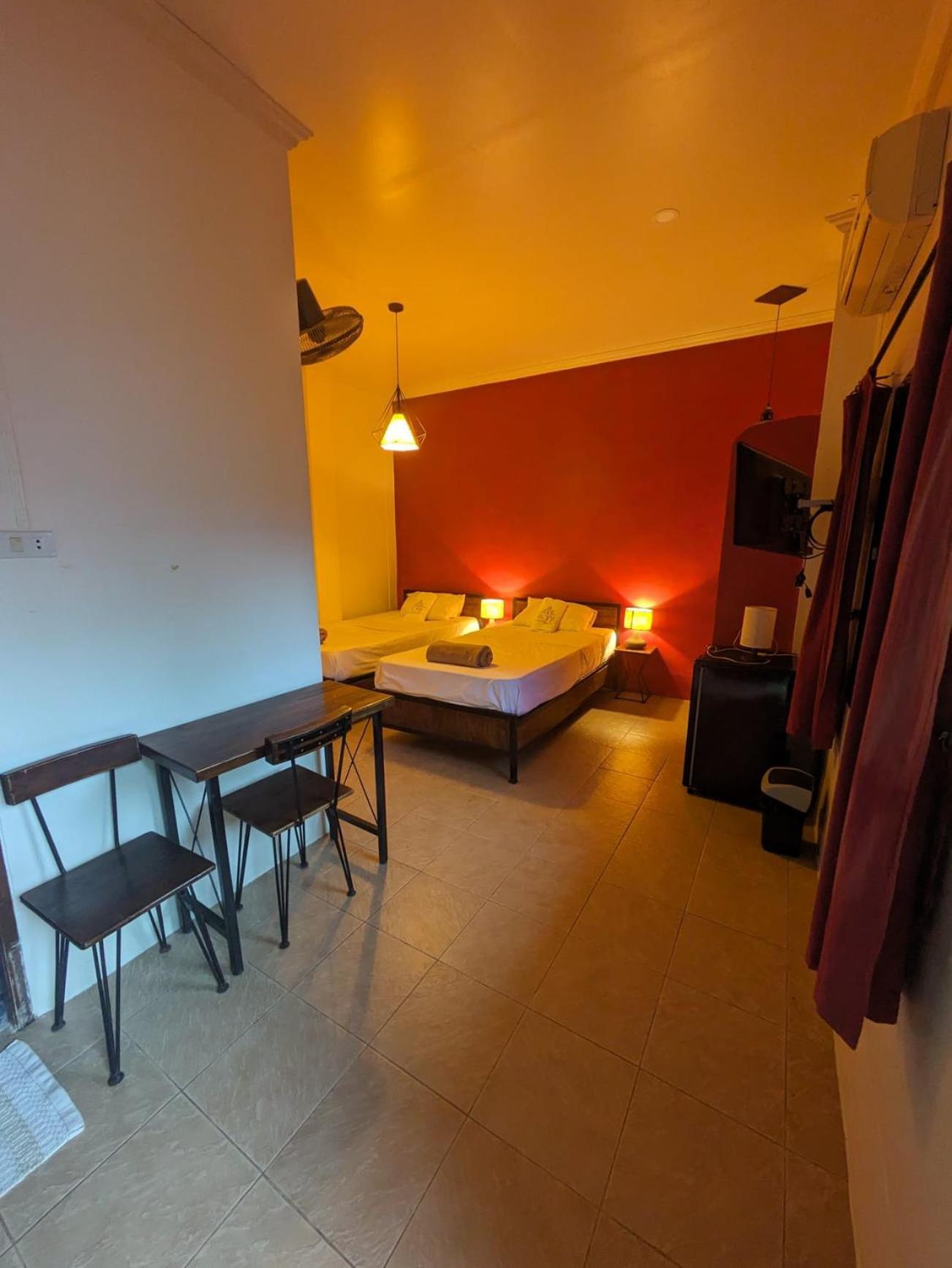 Goodtime Utopia Guesthouse Ko Tao Bagian luar foto
