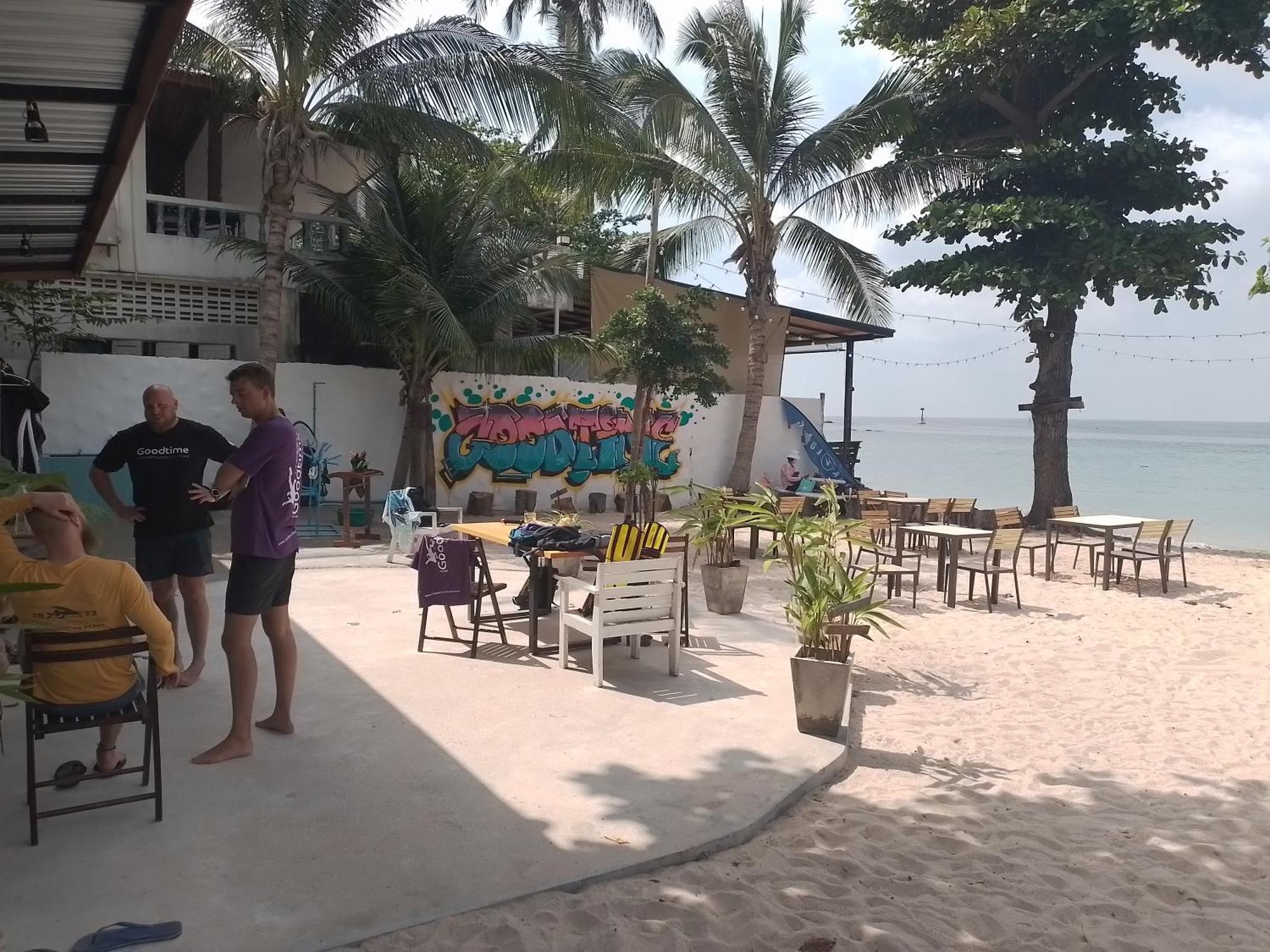 Goodtime Utopia Guesthouse Ko Tao Bagian luar foto